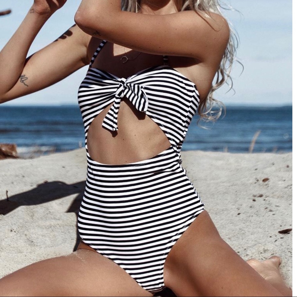 Striped one piece swimsuit